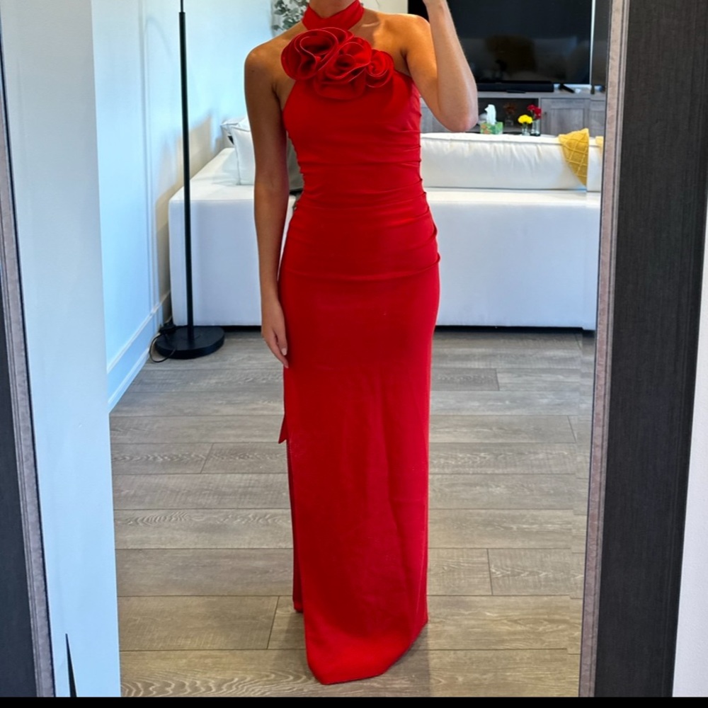 Stunning red gown